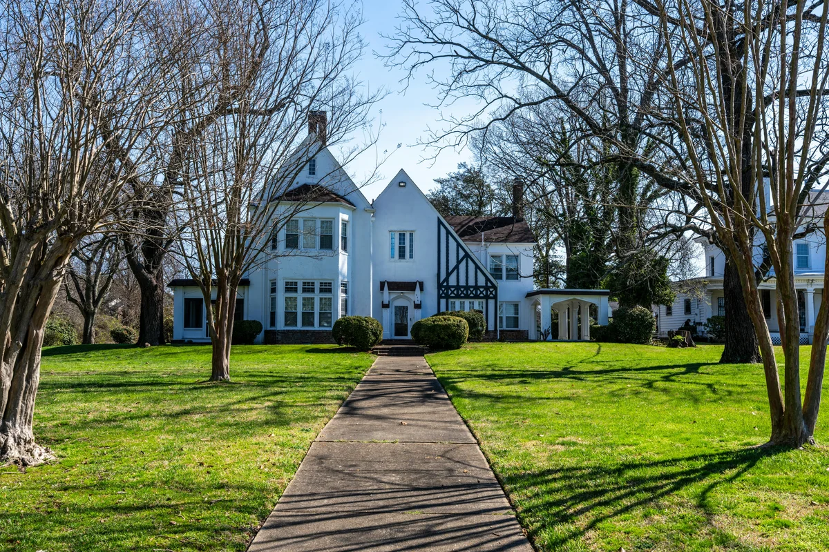Professional landscaping in Charlotte North Carolina